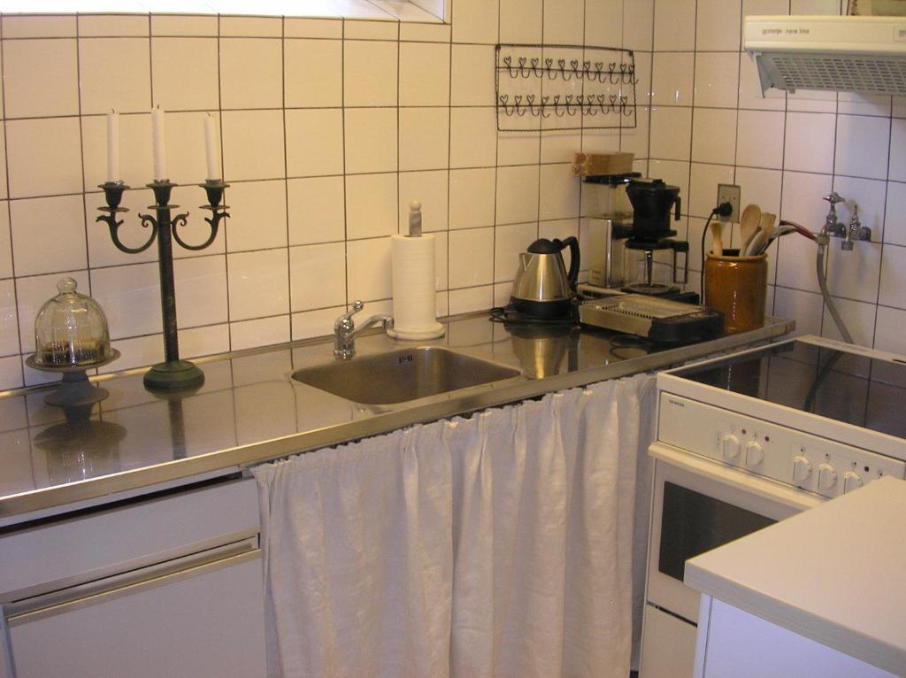 Bed & Kitchen Rugbjergvej Apartment Stavtrup Room photo